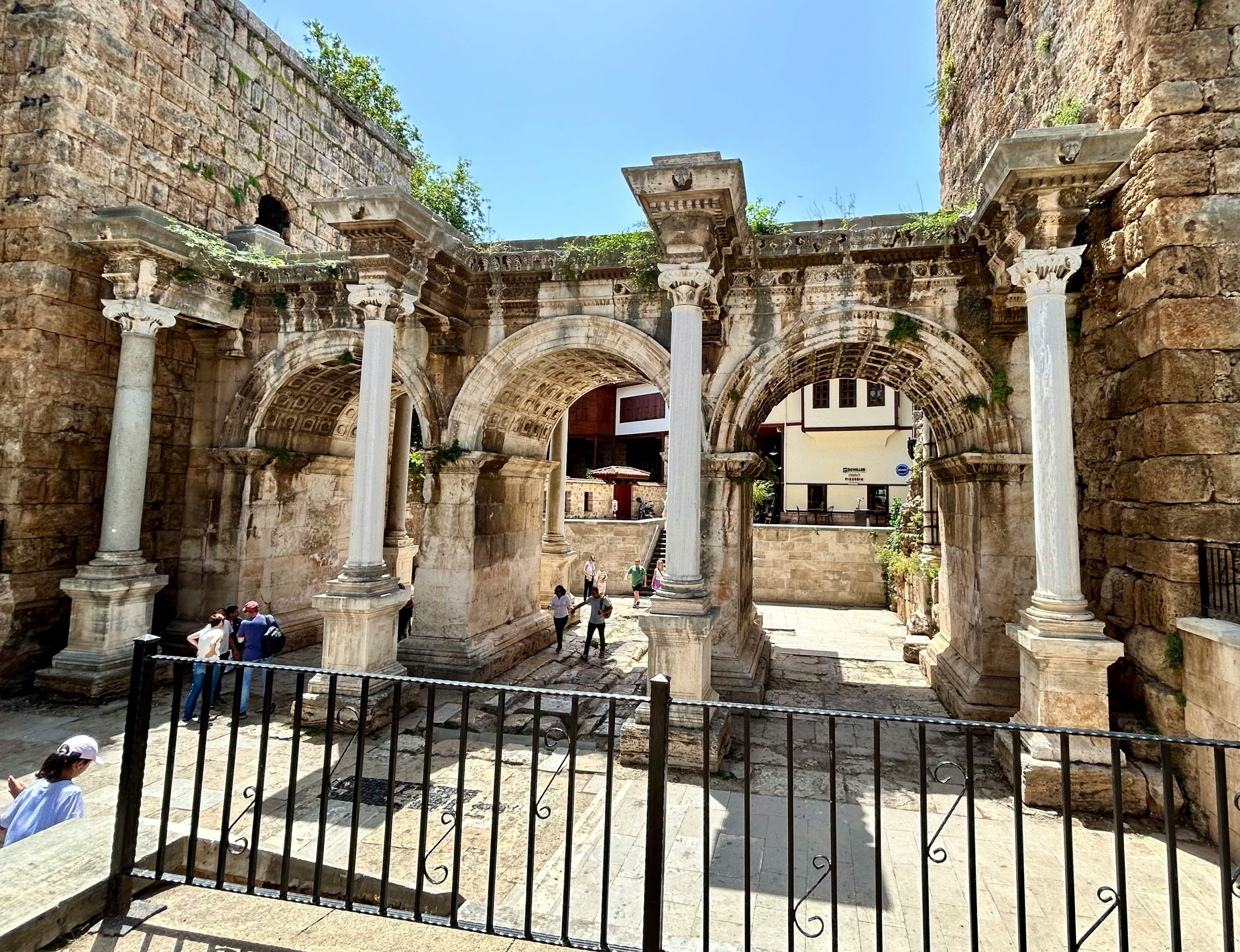 Top 25 Best Things to Do in Antalya: Attractions and Activities 3 Hadrians Gate scaled
