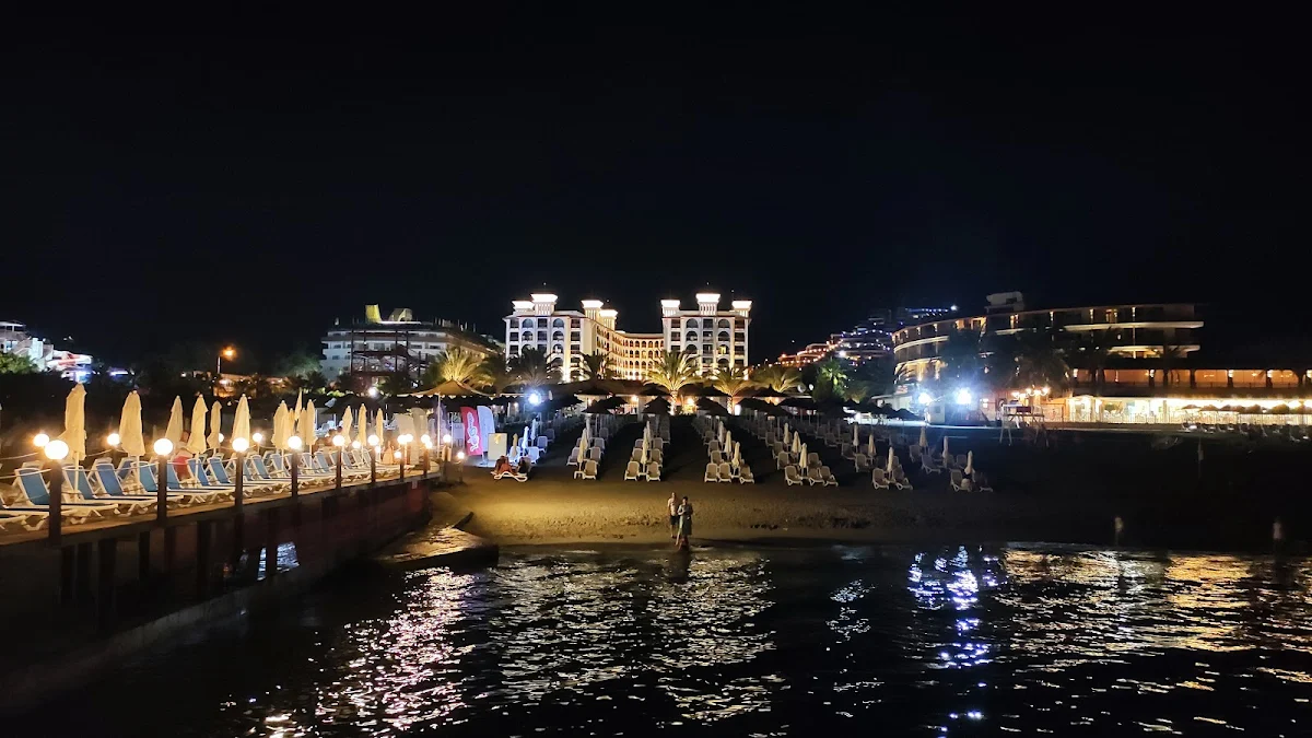 10 Best Family-Friendly Hotels in Alanya: The Ultimate Guide (with Transfer Tips!) 7 Quattro Beach Spa & Resort
