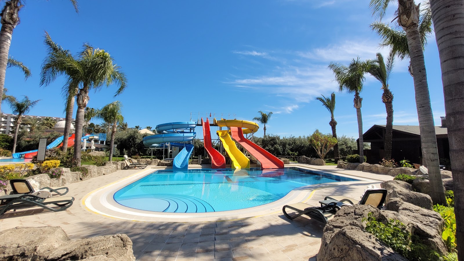 12 Best Family Friendly Hotels in Side: Sandy Beaches & Pure Joy 7 Sunis Kumköy Beach Resort & Spa child pool